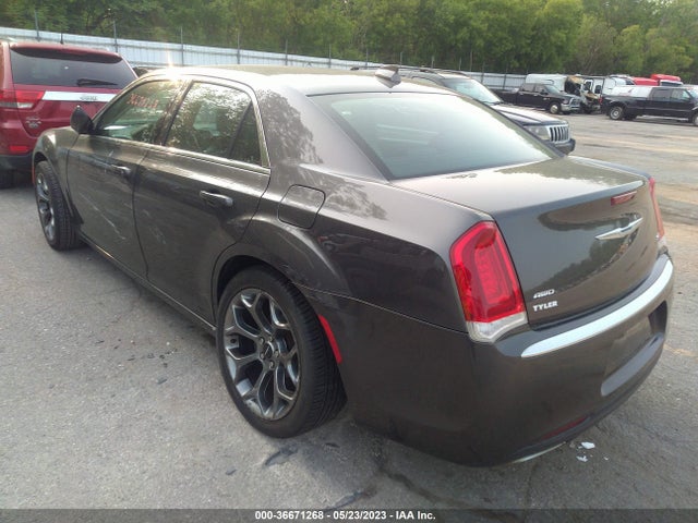 2C3CCARG0GH220467 Chrysler 300 Limited