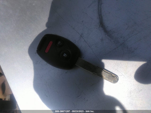 2010 HONDA CIVIC SDN LX VIN: 19XFA1F58AE018352