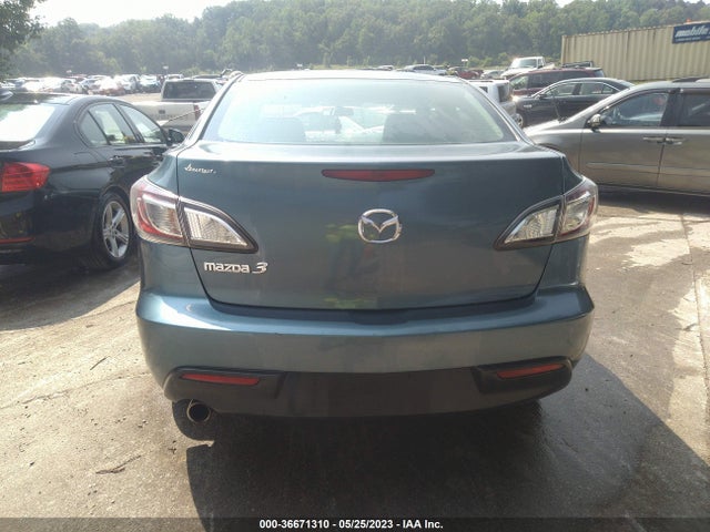 2011 MAZDA MAZDA3 I TOURING VIN: JM1BL1VG7B1401747