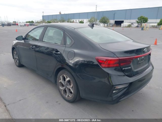 3KPF24AD1KE016845 KIA Forte Lxs