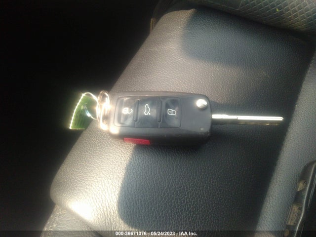WVGBV3AX7EW026554 Volkswagen Tiguan R-line
