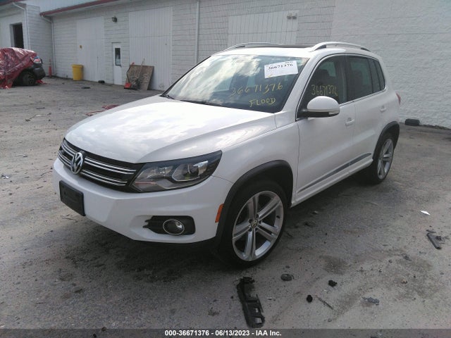 WVGBV3AX7EW026554 Volkswagen Tiguan R-line