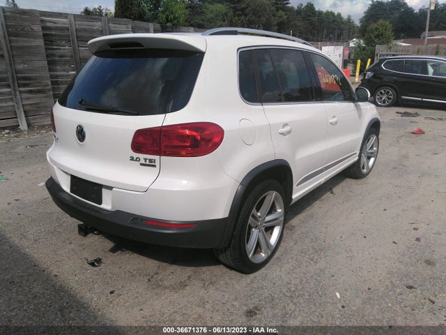 WVGBV3AX7EW026554 Volkswagen Tiguan R-line
