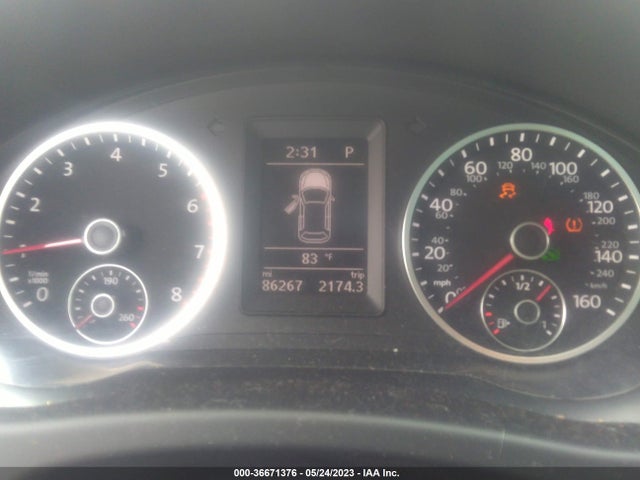WVGBV3AX7EW026554 Volkswagen Tiguan R-line