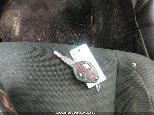 4A4AP3AU6FE052367 Mitsubishi Outlander Sport Es