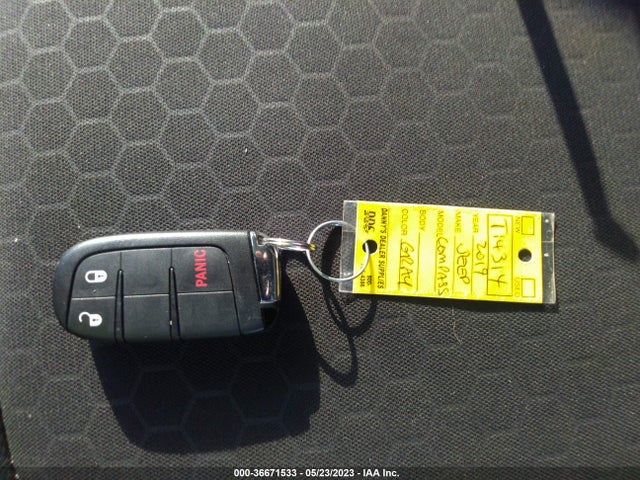 3C4NJCBB6KT851289 Jeep Compass Latitude