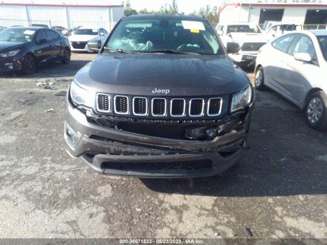 3C4NJCBB6KT851289 Jeep Compass Latitude