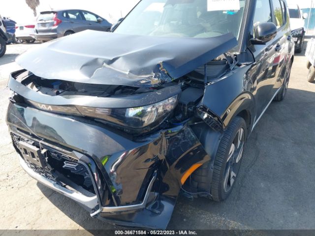 KNDJ53AU3P7843961 KIA Soul Gt-line