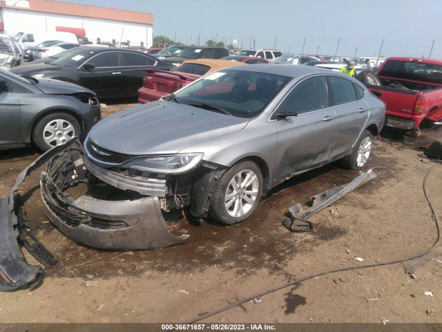 Chrysler 200 Limited 2016 1C3CCCAB1GN184243 Image 2