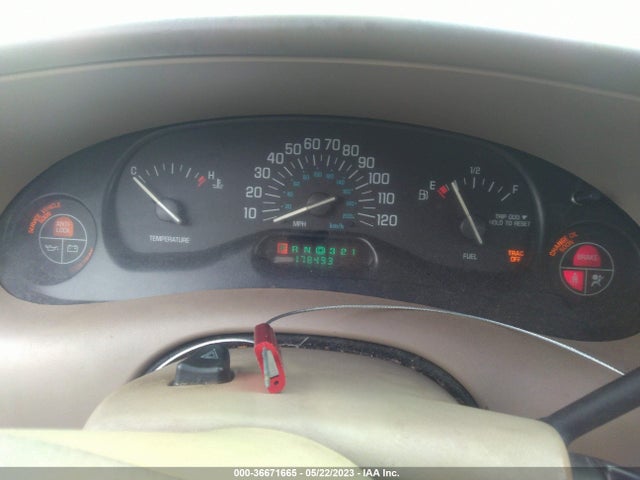 2004 BUICK CENTURY CUSTOM VIN: 2G4WS52J641262781
