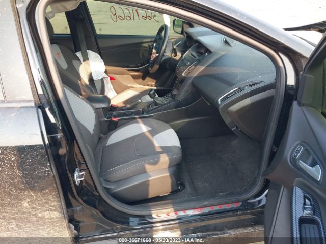 1FADP3L95HL292740 Ford FOCUS ST
