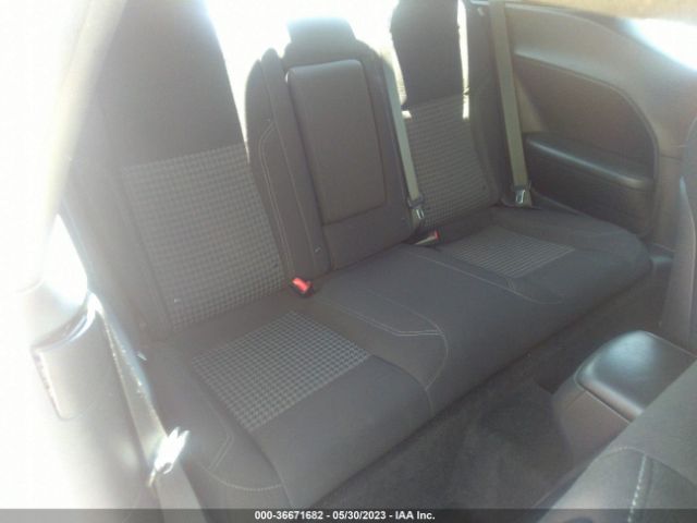 2C3CDZAG8FH724593 Dodge Challenger Sxt