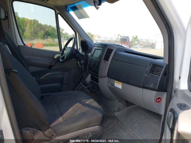 WD3PE7DC2F5993990 Mercedes-Benz SPRINTER CARGO VANS