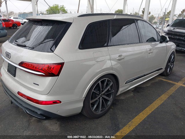 WA1LXAF78MD020301 Audi Q7 Premium Plus