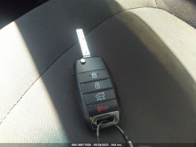 KNDJP3A54K7005871 KIA SOUL +
