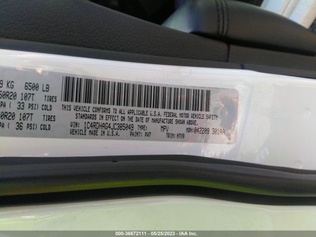 1C4RDHAG4JC385049 Dodge Durango Sxt