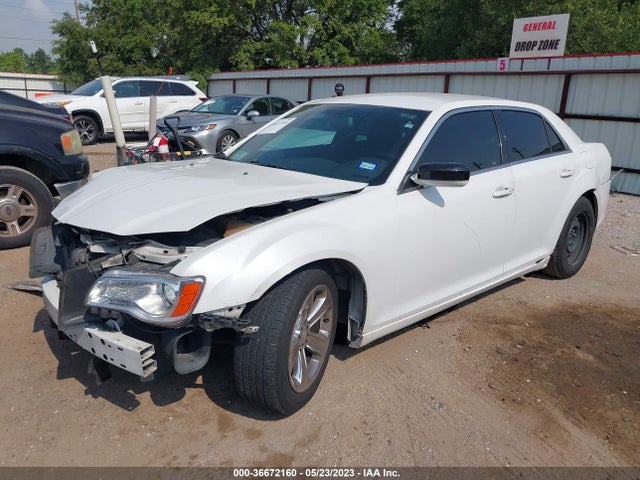 2C3CCAAG1EH283165 Chrysler 300
