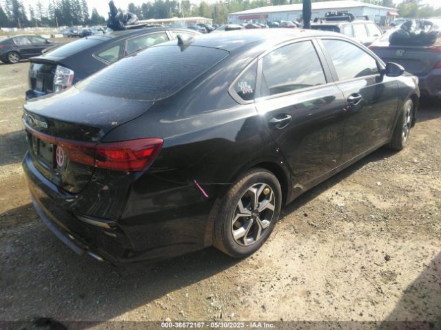3KPF24AD7KE070814 KIA Forte Lxs