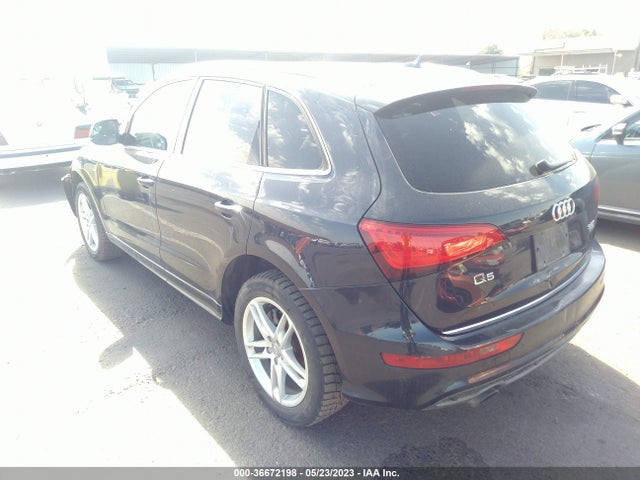 WA1D7AFPXHA038911 Audi Q5 Premium Plus