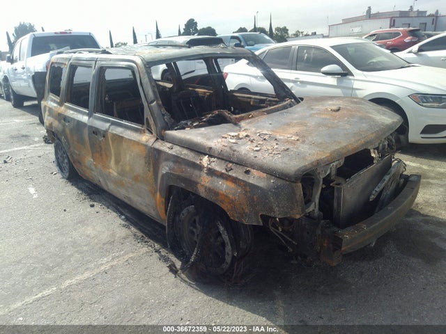1C4NJPBA8ED574007 Jeep Patriot Sport