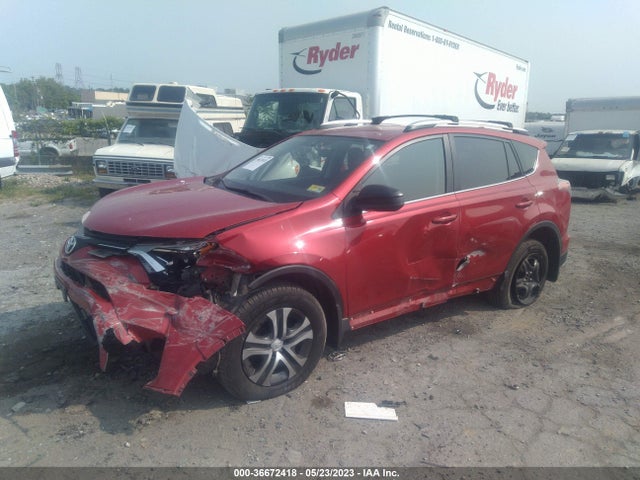Toyota RAV4 LE 2016 JTMBFREV7GJ063455 Image 2