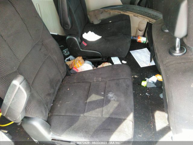 2C4RDGBG8ER110404 Dodge Grand Caravan Se
