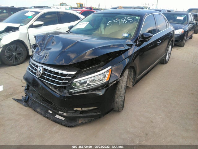 1VWBT7A30HC035985 Volkswagen Passat 1.8t Se