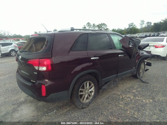 2015 KIA SORENTO LX VIN: 5XYKTDA69FG559723