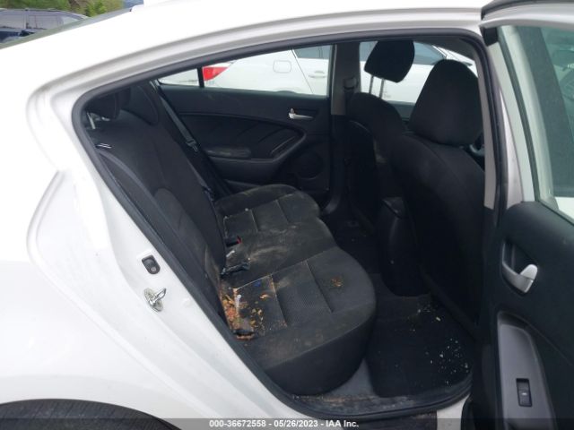 3KPFK4A79HE143166 KIA FORTE LX