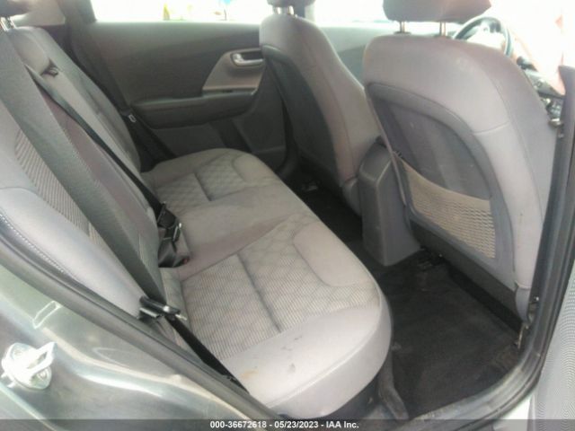 KNDCB3LC6H5058871 KIA NIRO LX