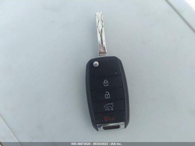 KNDJP3A53J7573298 KIA SOUL +