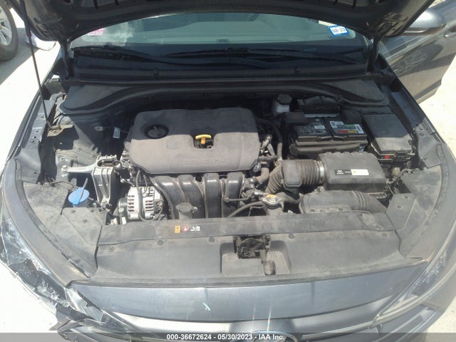 Hyundai ELANTRA SE 2019 5NPD74LF4KH495913 Image 11