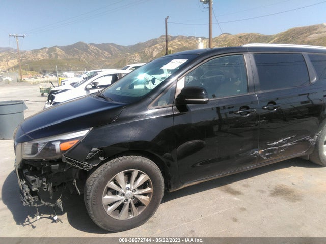 KIA SEDONA LX 2017 KNDMB5C17H6313925 Image 6