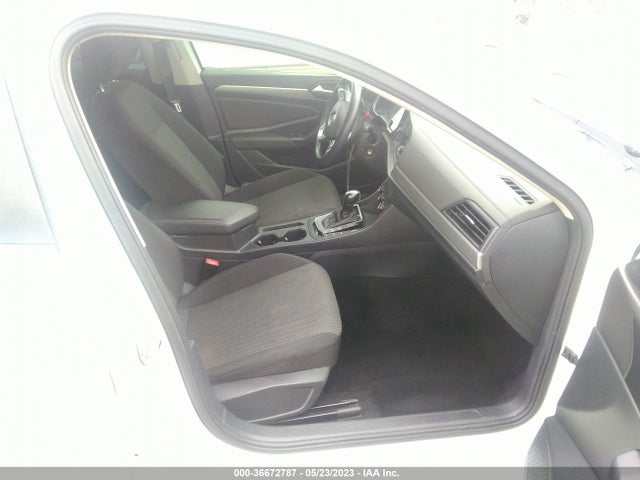 3VWC57BU4KM207284 Volkswagen Jetta S/se/r-line