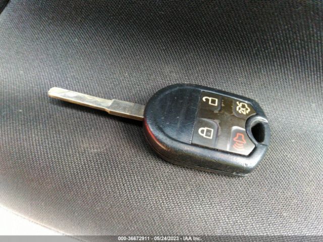 3FADP4BJXJM139101 Ford FIESTA SE