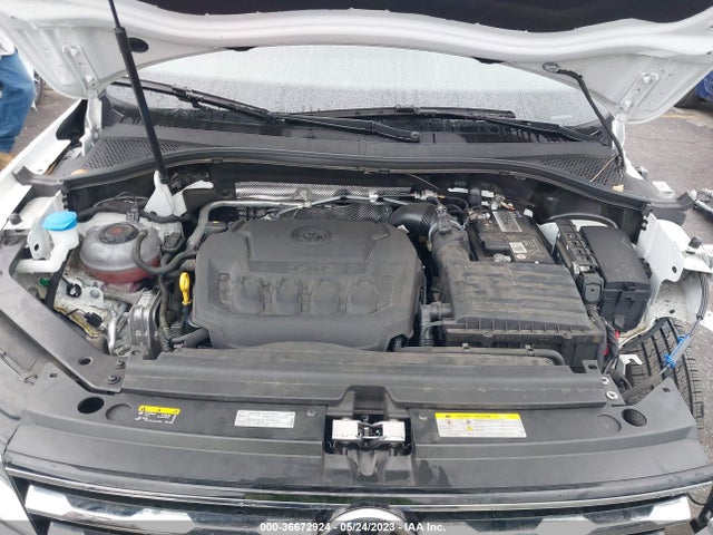 3VV3B7AX1MM070669 Volkswagen Tiguan Se/se R-line Black/sel