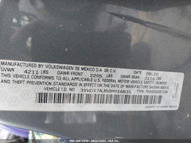 2011 VOLKSWAGEN JETTA SEDAN SE VIN: 3VWDX7AJ5BM016835
