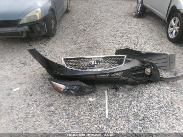 KNDPCCAC3G7803855 KIA Sportage Ex