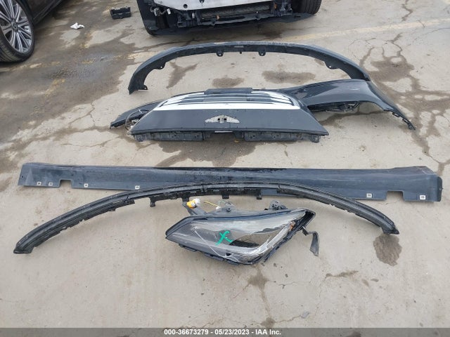 Hyundai Genesis 3.8l 2016 KMHGN4JE9GU118466 Image 4