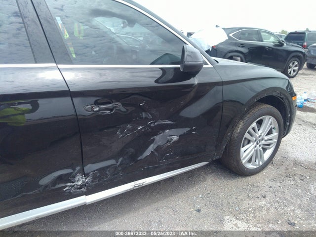 WA1BNAFY1J2024188 Audi Q5 Premium Plus