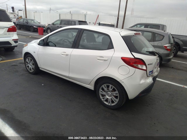 Mazda Mazda2 Sport 2014 JM1DE1KZXE0187517 Image 3
