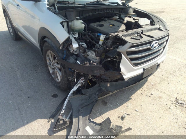 Hyundai TUCSON SE 2016 KM8J3CA44GU075491 Image 4