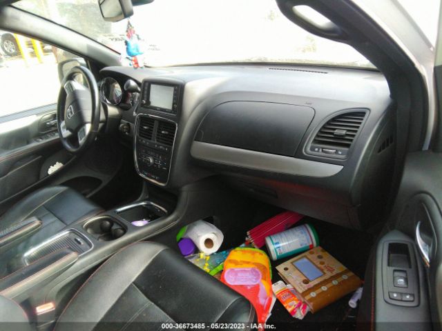 2C4RDGEG4JR336932 Dodge Grand Caravan Gt