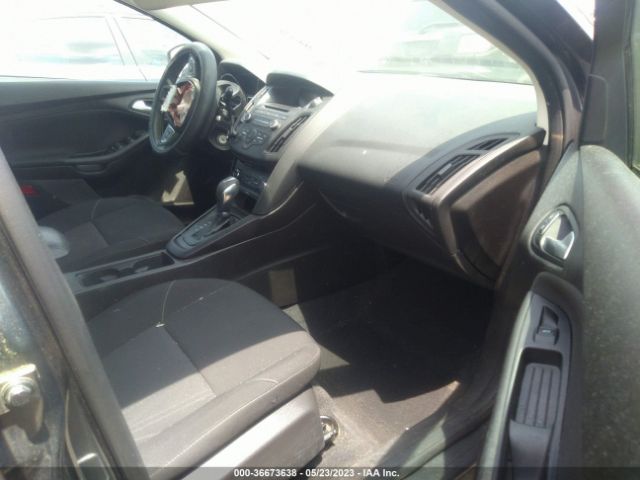 1FADP3K26GL376195 Ford FOCUS SE