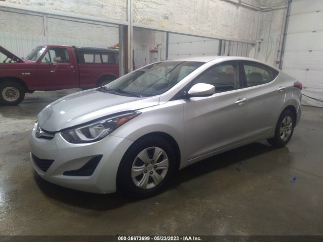 Hyundai ELANTRA SE 2016 5NPDH4AE5GH664111 Image 2