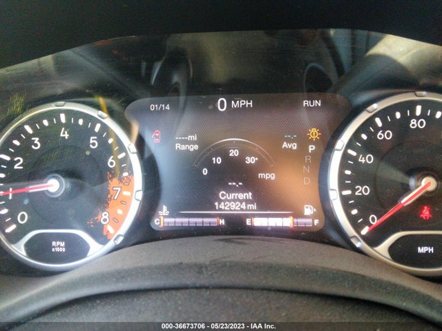 ZACCJBCB1JPG71823 Jeep Renegade Trailhawk