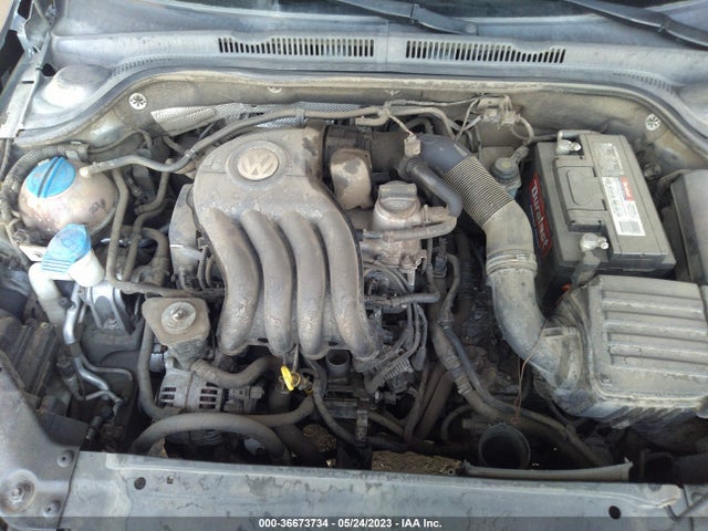 3VW2K7AJ3EM323818 Volkswagen Jetta Sedan S