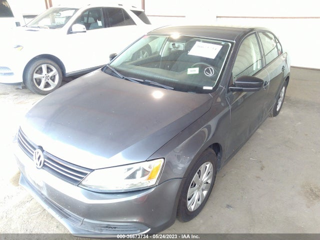 3VW2K7AJ3EM323818 Volkswagen Jetta Sedan S
