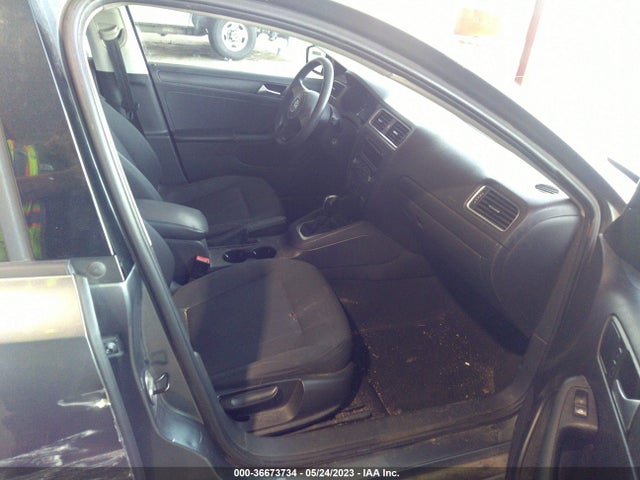 3VW2K7AJ3EM323818 Volkswagen Jetta Sedan S
