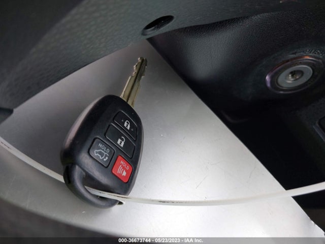 Toyota Rav4 Xle 2015 2T3WFREV2FW188624 Image 3
